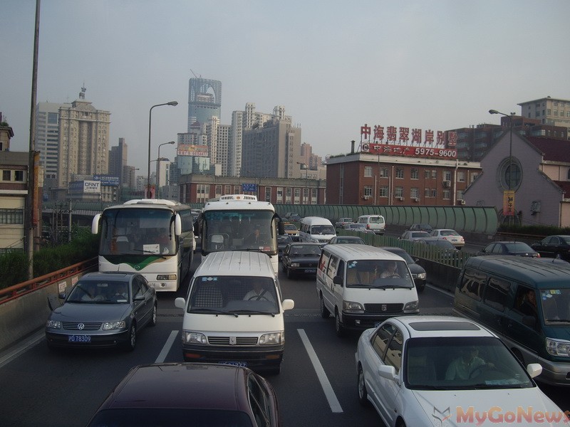 上海房市前3季商品房銷售面積下降39.3％